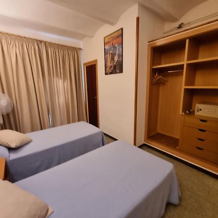 Pension El Ciervo Lloret de Mar Buitenkant foto
